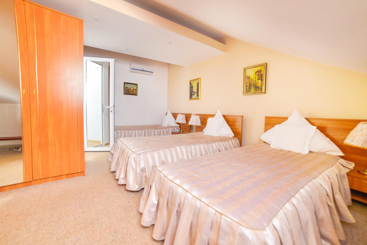 Hotel Roco Izvin Eksteriør bilde
