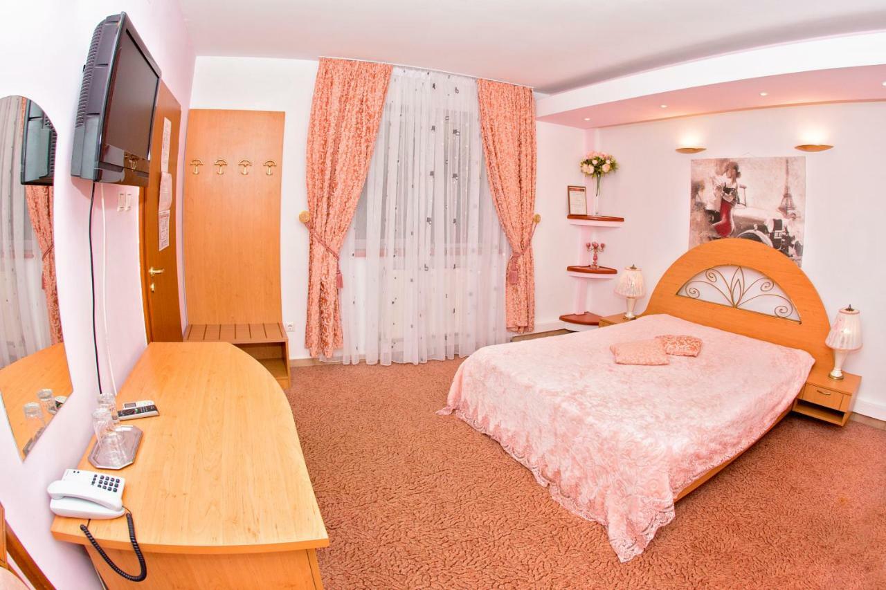 Hotel Roco Izvin Eksteriør bilde